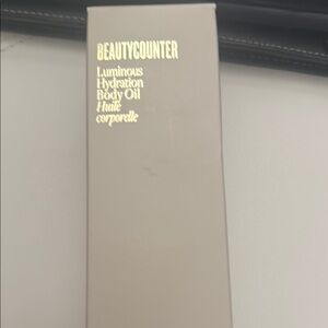 NIB Beautycounter Citrus Rosemary Luminous Hydration Body Oil